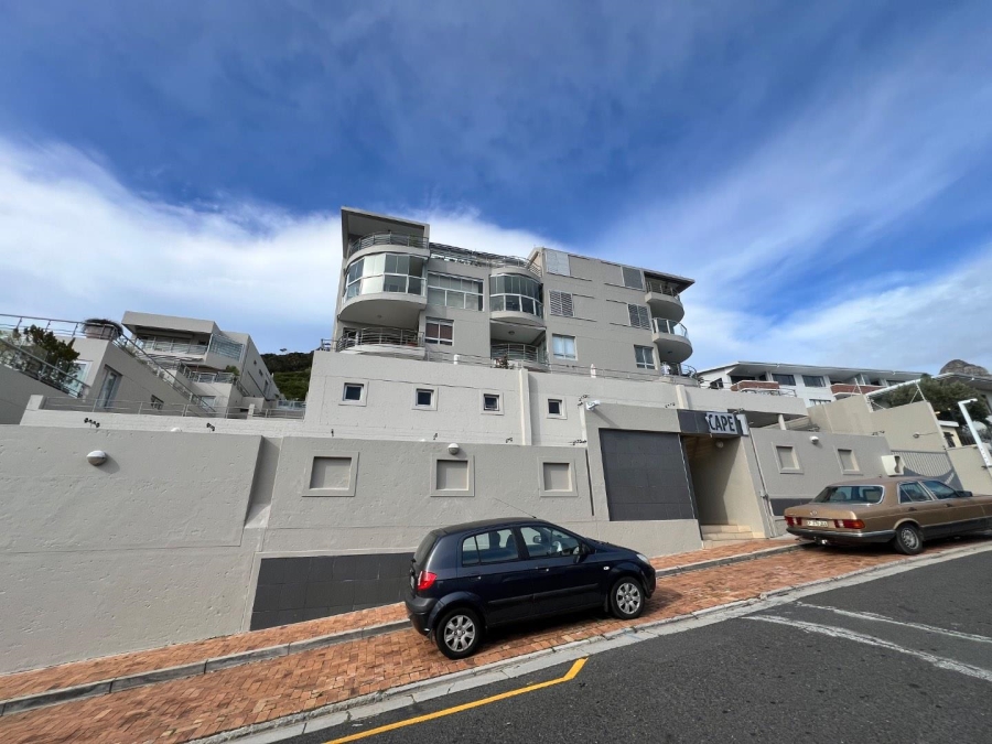 To Let 2 Bedroom Property for Rent in Sea Point Western Cape